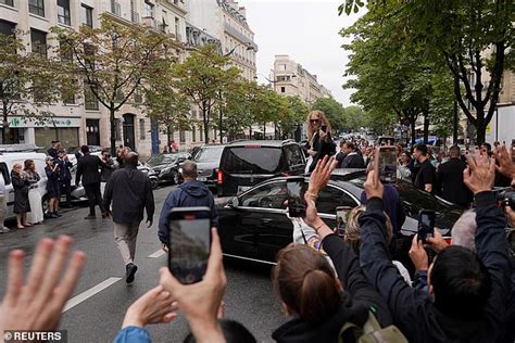 celine attitude miss|Celine Dion's showstopping Olympics performance is slammed .